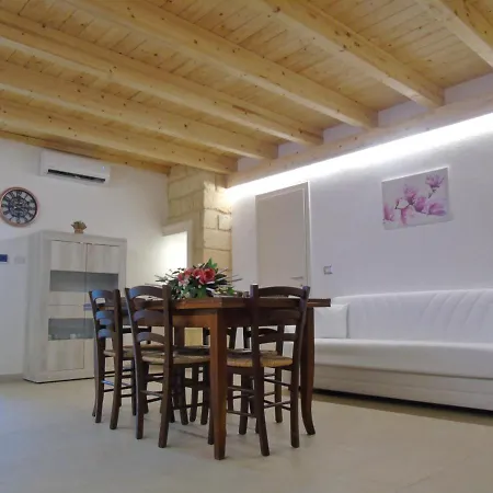 Glem Luxury Apartmán Copertino