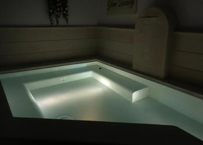 Glem Luxury شقة *